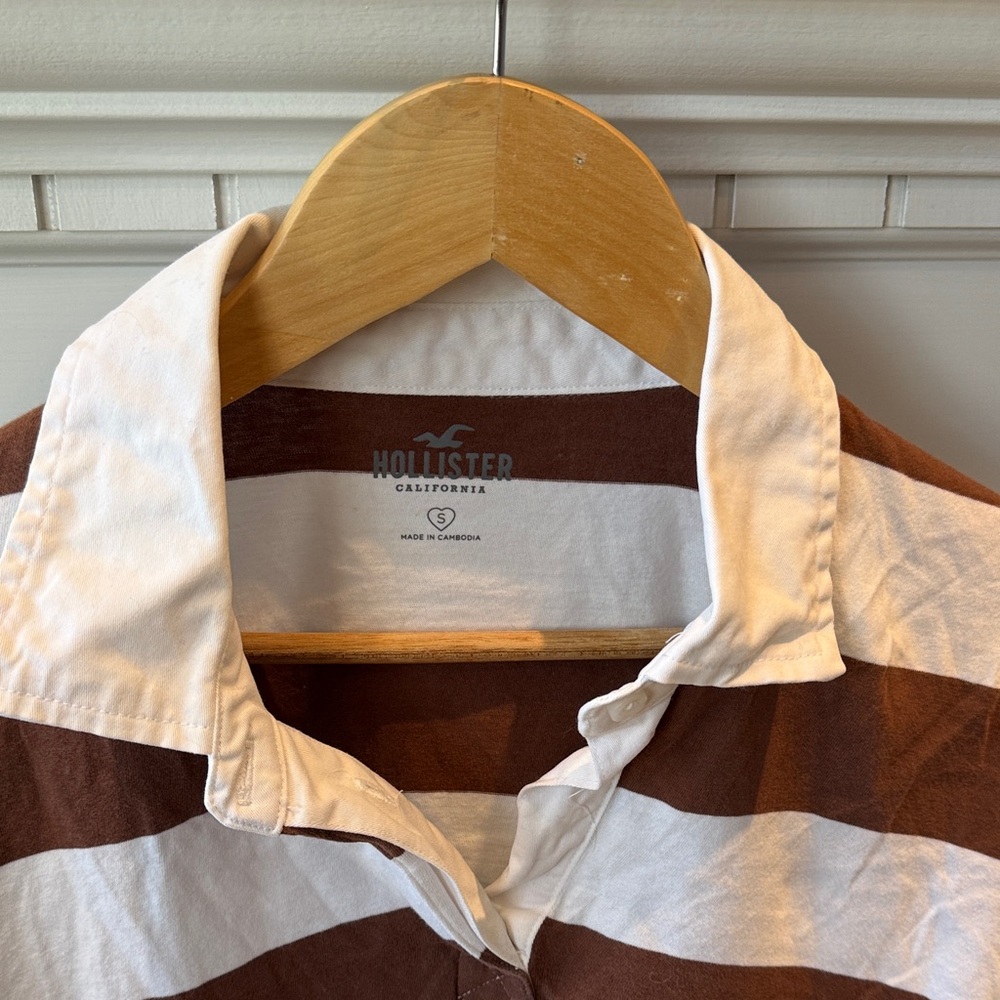 Hollister Brown and White Striped Top - Picture 3 of 4